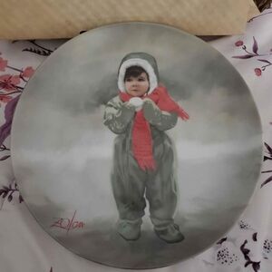 Vintage 1984 Pemberton & Oakes 'Winter Angel' Christmas Plate